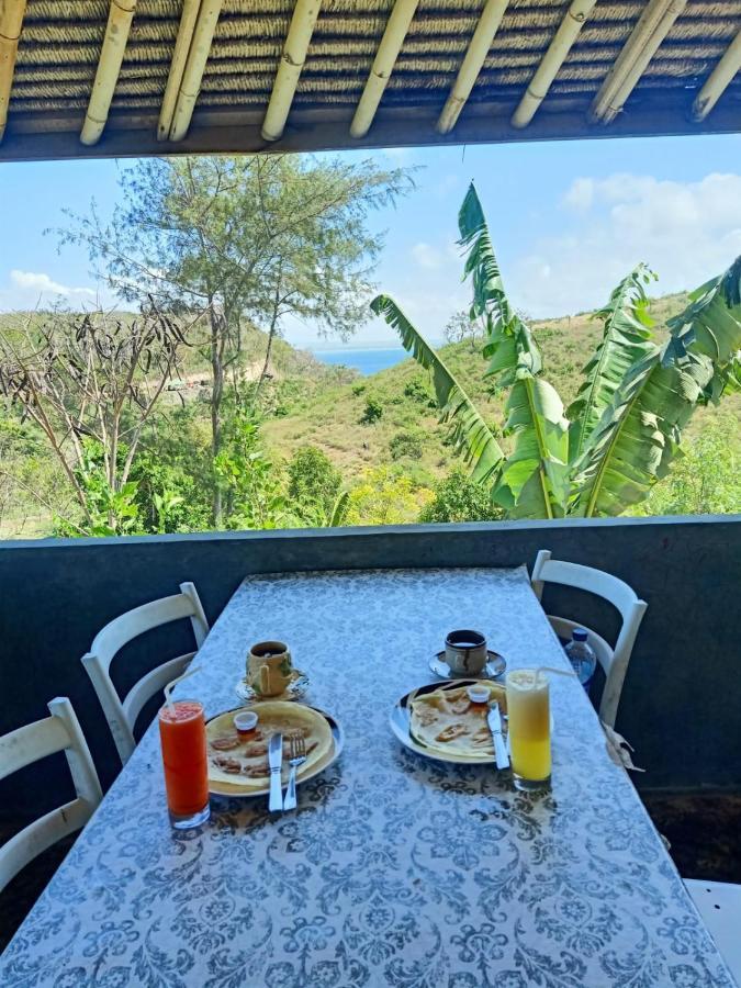 Feby'S Homestay Ekas المظهر الخارجي الصورة