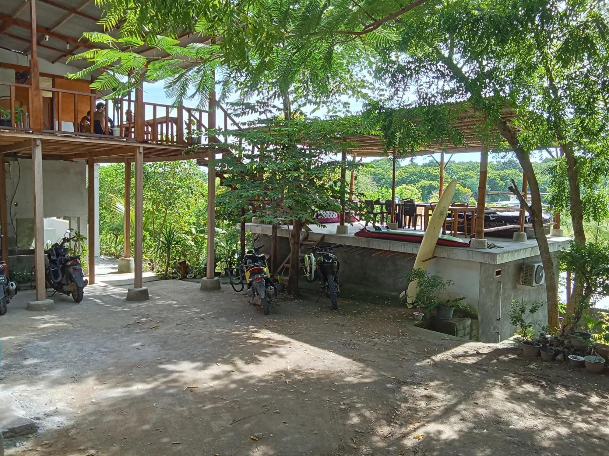 Feby'S Homestay Ekas المظهر الخارجي الصورة