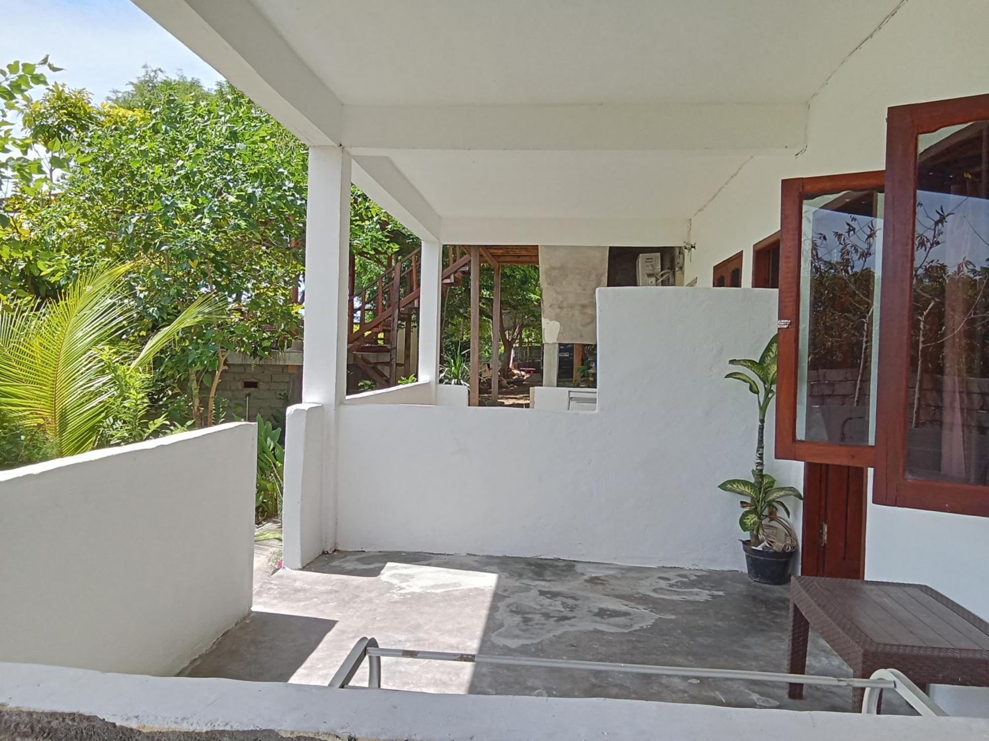 Feby'S Homestay Ekas الغرفة الصورة